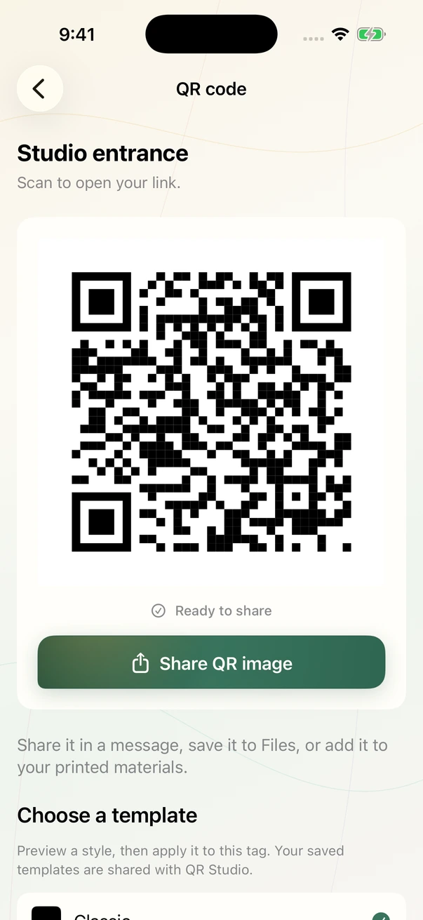 taaap iPhone app: QR image with sharing and design templates.